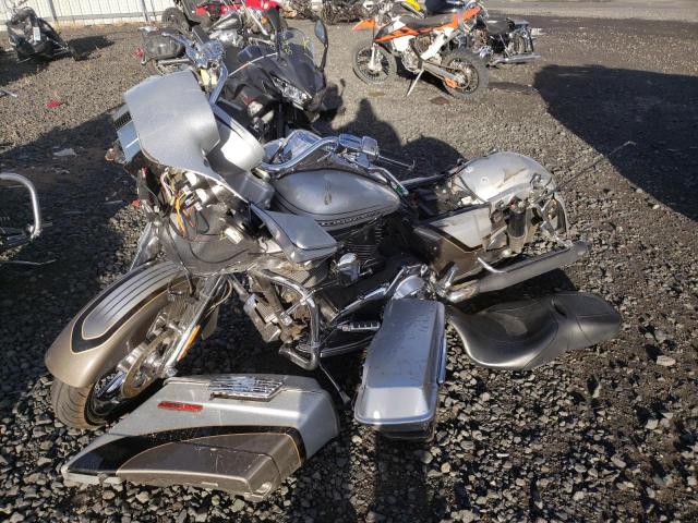 2009 HARLEY-DAVIDSON FLTRSE3 1HD1PV81X9Y954939