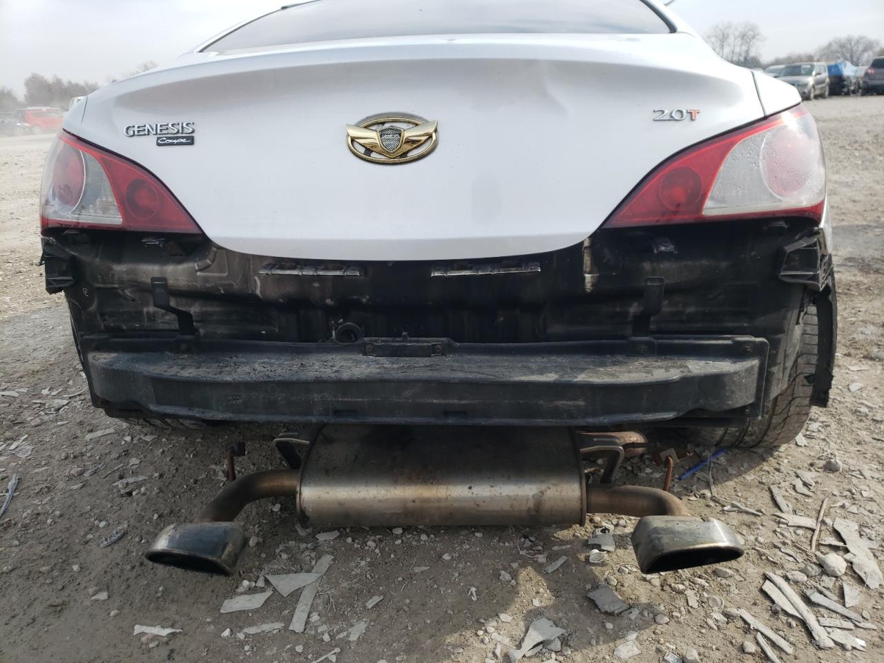 2010 Hyundai Genesis Coupe 2.0T VIN: KMHHT6KD4AU015524 Lot: 73896673