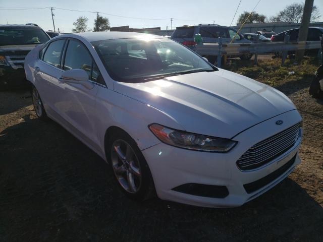 Salvage cars for sale from Copart Chicago Heights, IL: 2016 Ford Fusion SE