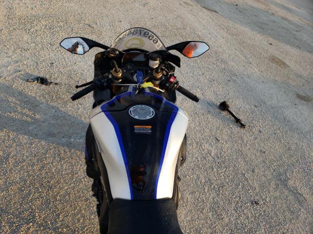 2022 YAMAHA YZFR1M JYARN67E8NA000497