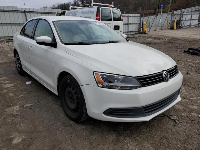 Salvage cars for sale from Copart West Mifflin, PA: 2014 Volkswagen Jetta