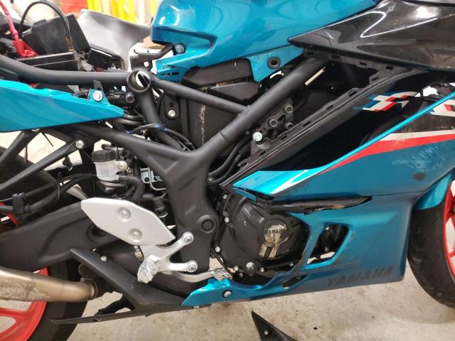 2021 YAMAHA YZFR3 A MH3RH18Y7MK005532