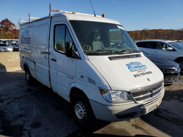 Salvage cars for sale from Copart Marlboro, NY: 2005 Sprinter 2500 Sprin