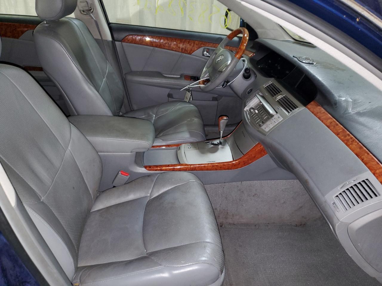 2006 Toyota Avalon - Image 5