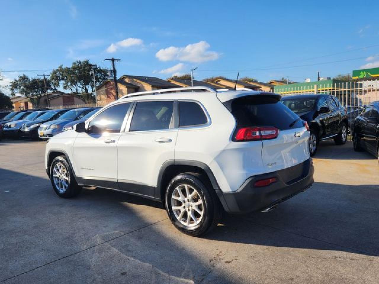 2016 Jeep Cherokee Latitude VIN: 1C4PJMCSXGW154853 Lot: 66397692