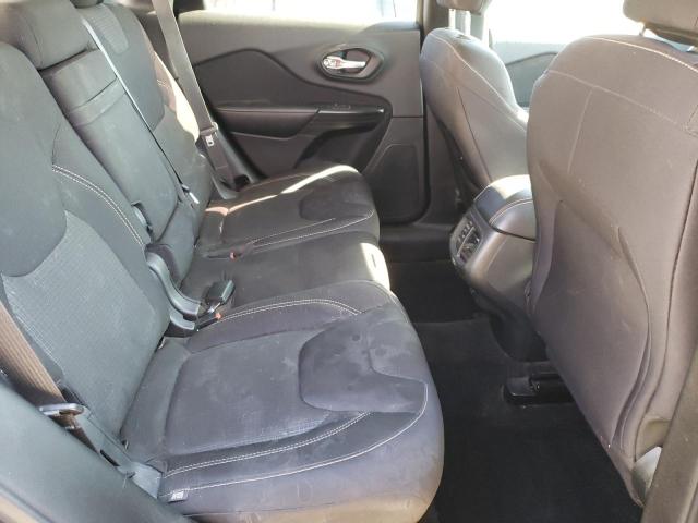 1C4PJMCS7FW527636 Jeep Cherokee Latitude