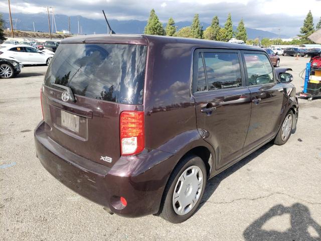 Scion XB 2011