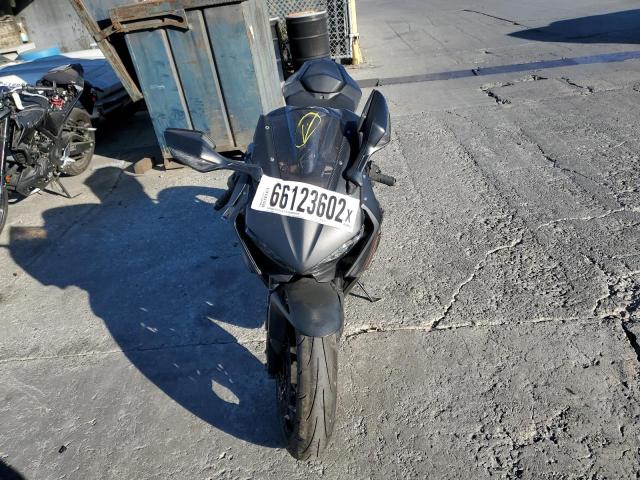 2017 HONDA CBR1000 RA JH2SC7756HK000747