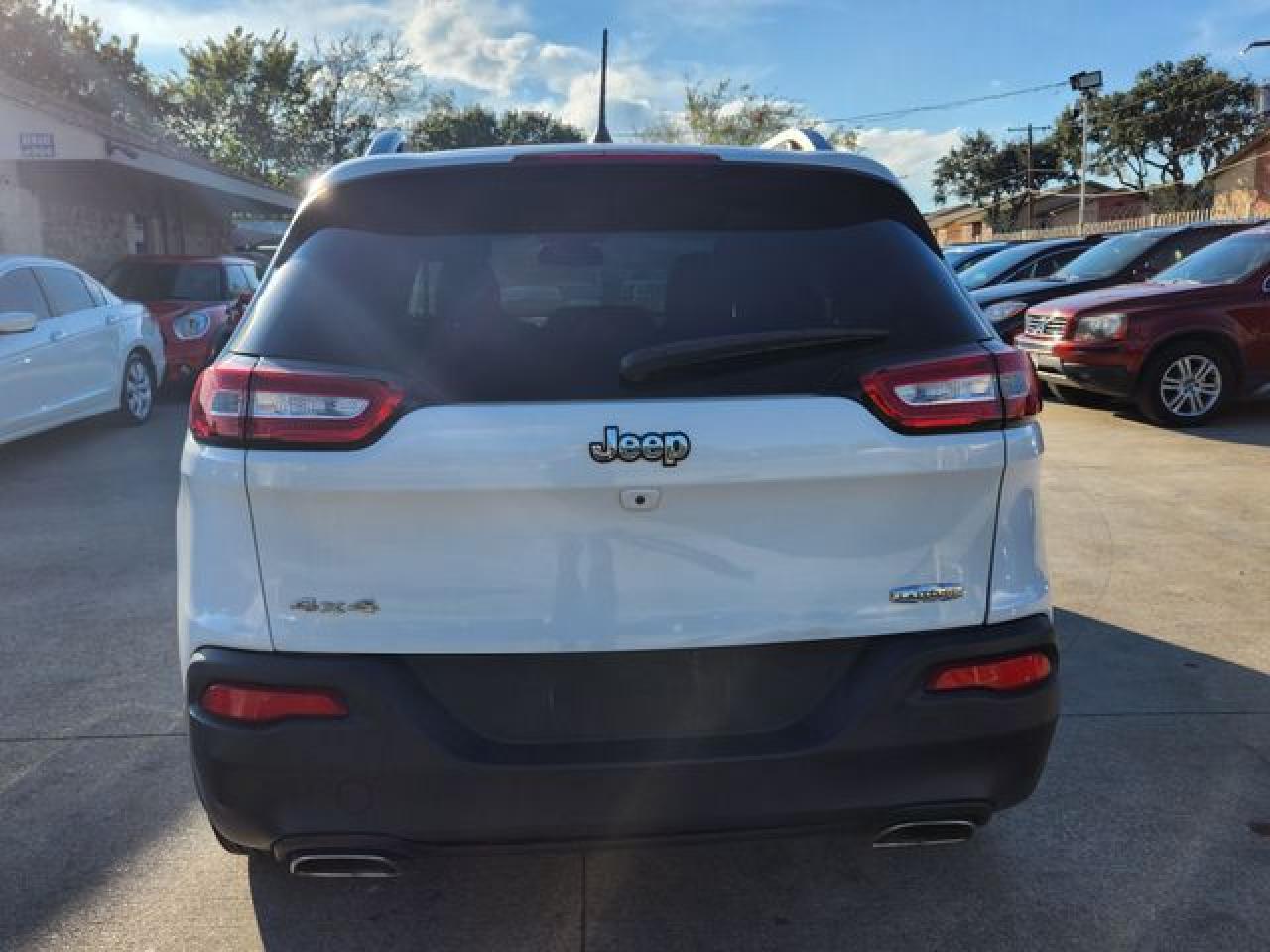 2016 Jeep Cherokee Latitude VIN: 1C4PJMCSXGW154853 Lot: 66397692