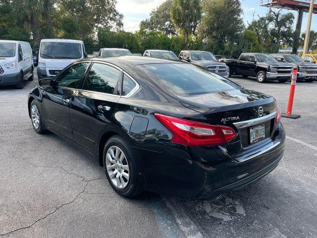 VIN: 1N4AL3AP4GN389057 Auction: COPART Lot: 66397772 Location: FL - JACKSONVILLE NORTH 1N4AL3AP4GN389057 NISSAN ALTIMA 2016 UNKNOWN - NOT OK FOR INV. Photo 7