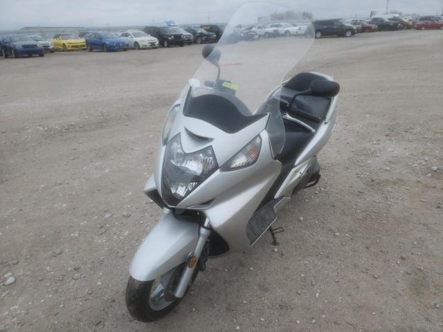 2004 HONDA FSC600 D JH2PF01124K201047
