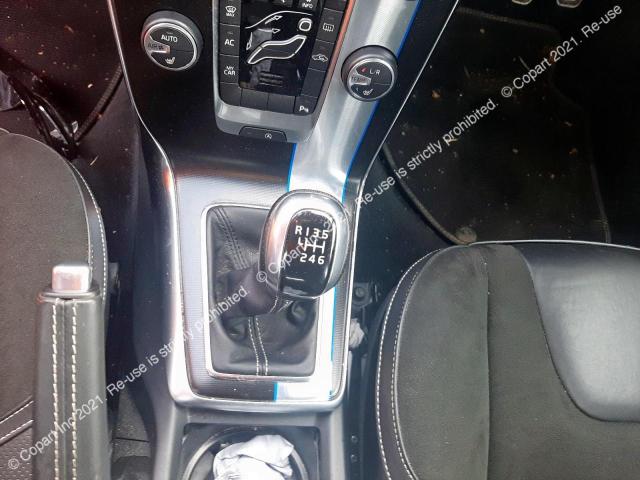 YV1MV8461F2204271 Volvo V40 R-desi