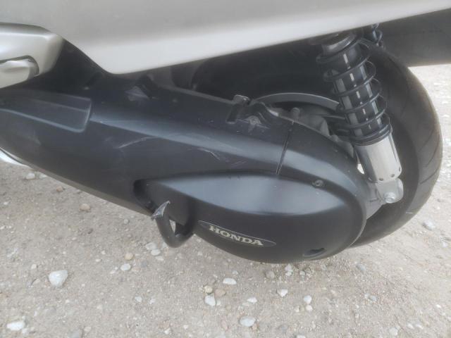2004 HONDA FSC600 D JH2PF01124K201047