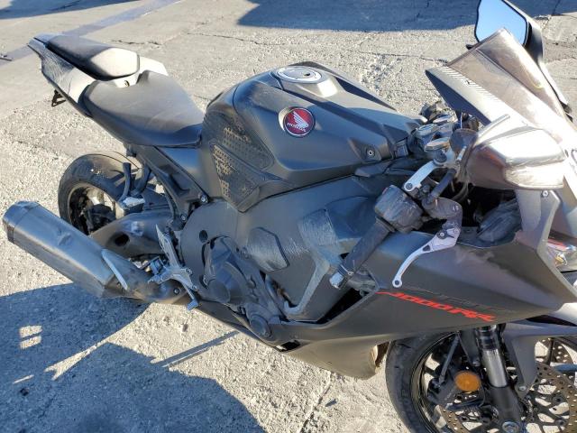 2017 HONDA CBR1000 RA JH2SC7756HK000747