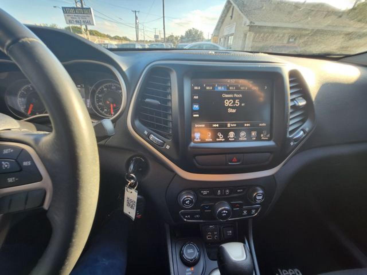 2016 Jeep Cherokee Latitude VIN: 1C4PJMCSXGW154853 Lot: 66397692