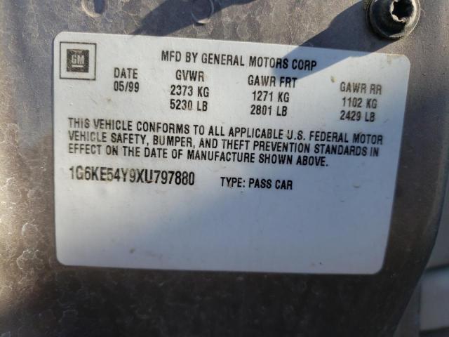 1G6KE54Y9XU797880 Cadillac Deville Delegance