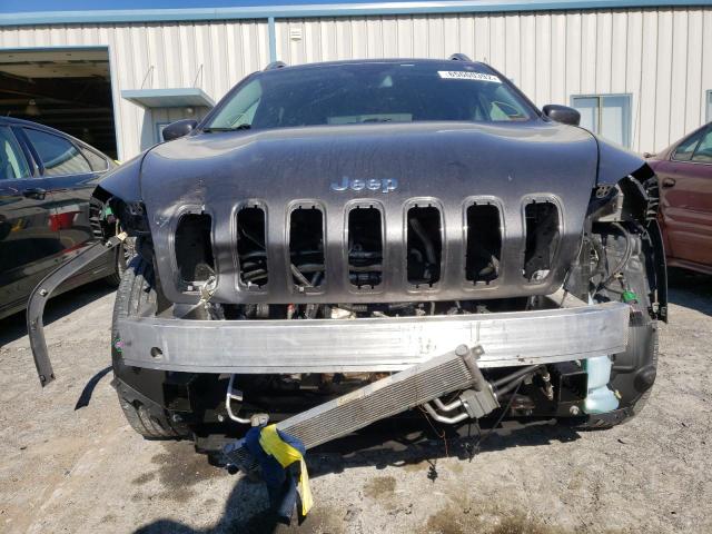 1C4PJMCS7FW527636 Jeep Cherokee Latitude