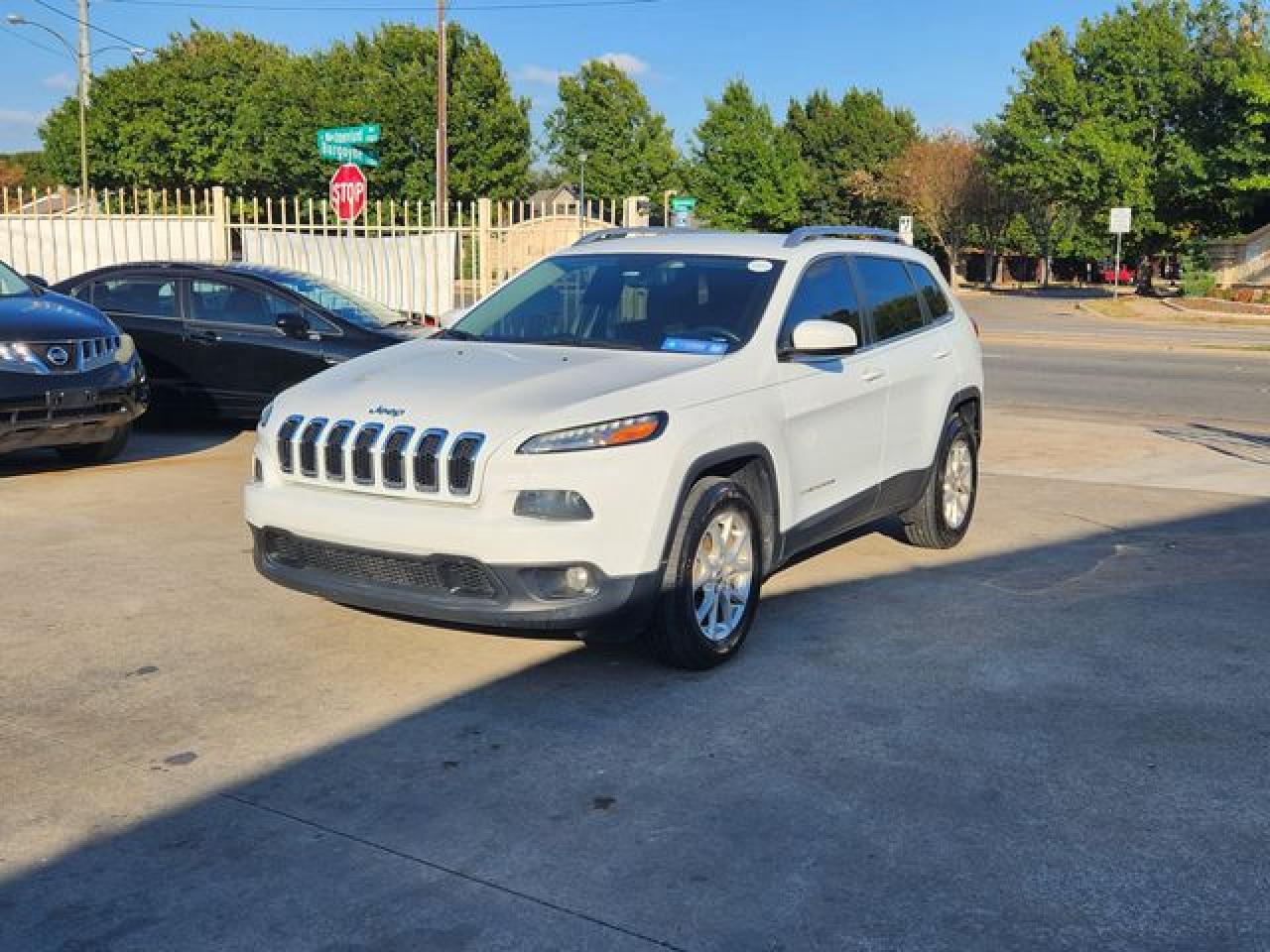 2016 Jeep Cherokee Latitude VIN: 1C4PJMCSXGW154853 Lot: 66397692