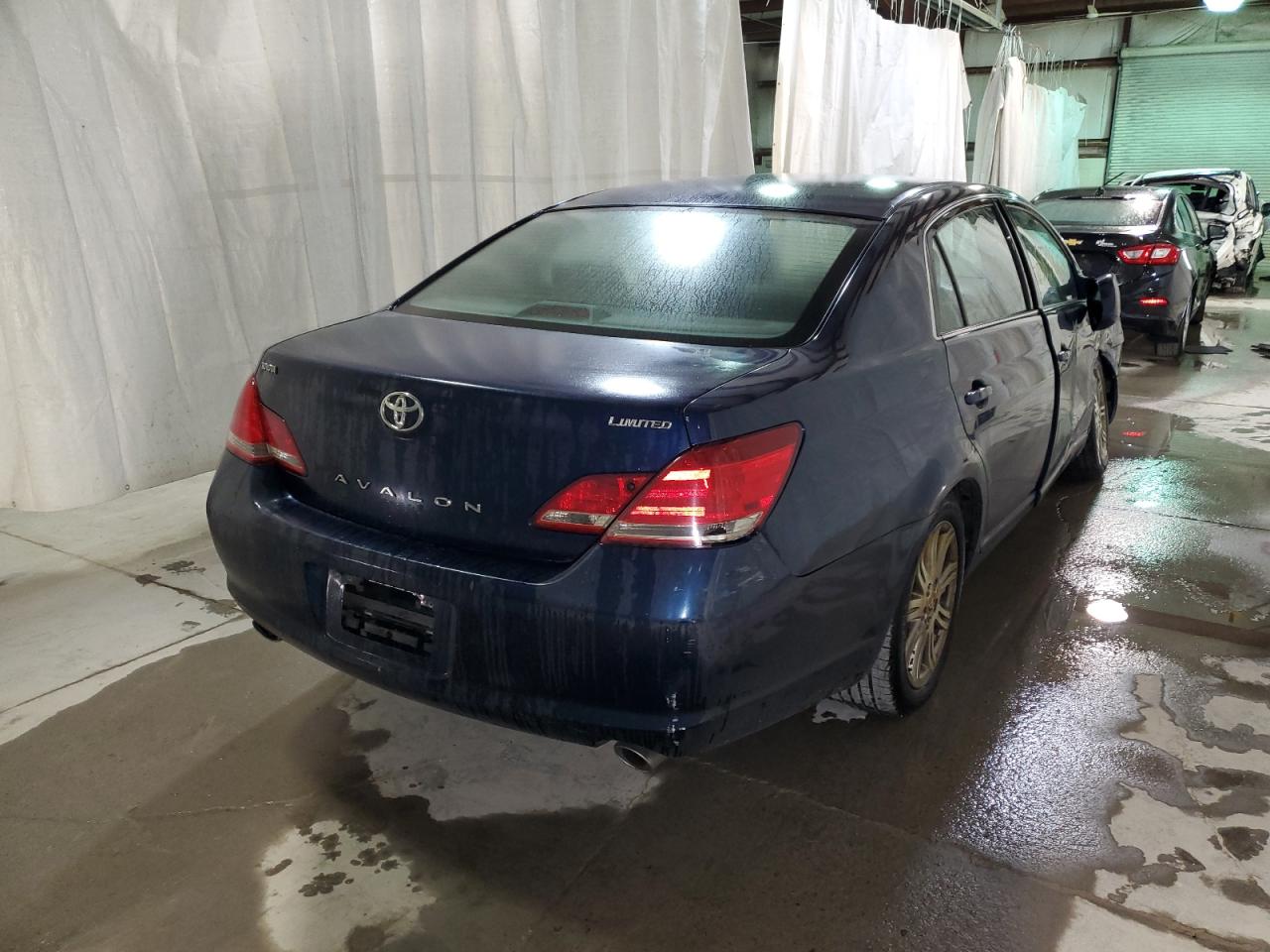 2006 Toyota Avalon - Image 4
