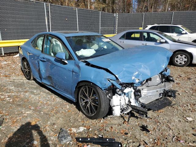 2023 Toyota Camry SE Nightshade