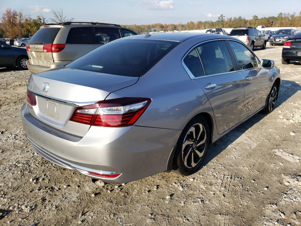 1HGCR2F95HA220553 HONDA ACCORD 2017