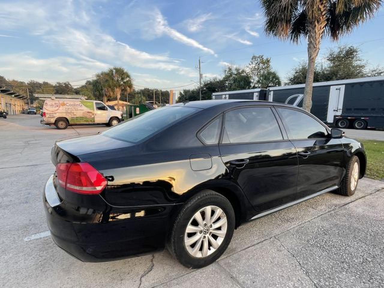 2013 Volkswagen Passat S VIN: 1VWAP7A38DC083776 Lot: 66545402