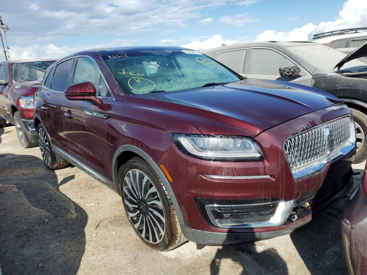 2LMPJ7JP4KBL39264 LINCOLN NAUTILUS B 2019