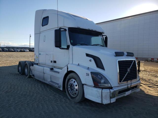 Volvo salvage cars for sale: 2008 Volvo VN VNL