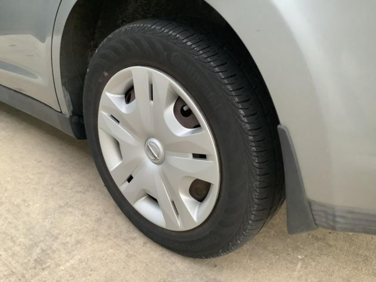 2011 Nissan Versa S VIN: 3N1BC1AP8BL404545 Lot: 66575532