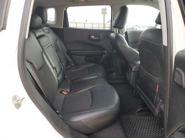 3C4NJDDB1KT601025 Jeep Compass Trailhawk