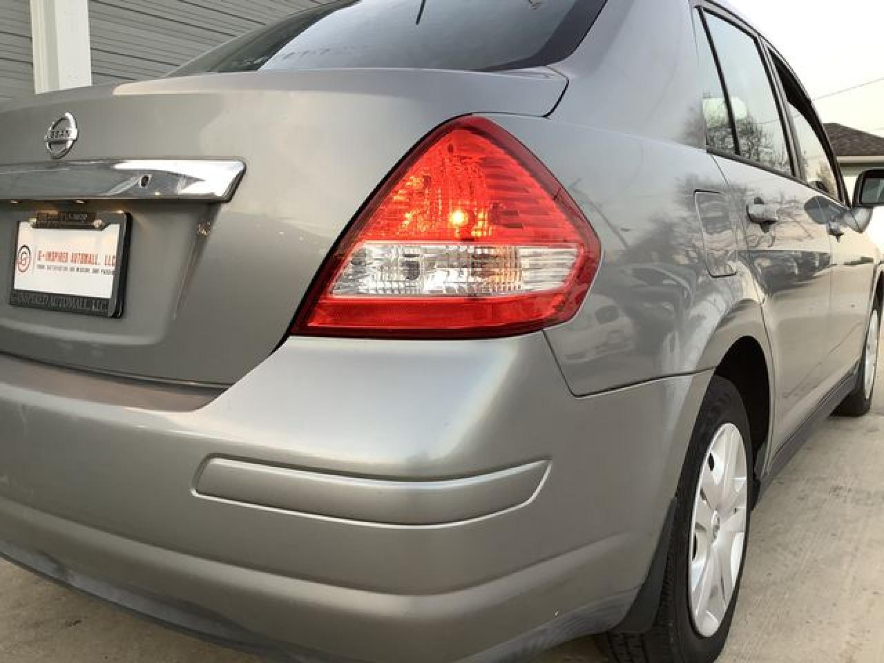 2011 Nissan Versa S VIN: 3N1BC1AP8BL404545 Lot: 66575532