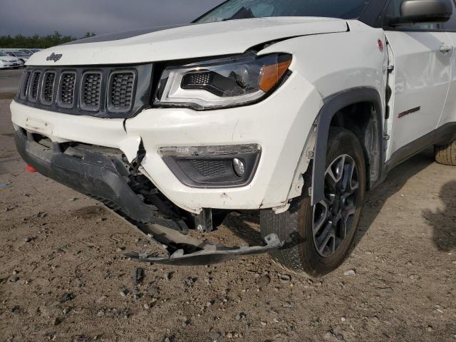 3C4NJDDB1KT601025 Jeep Compass Trailhawk