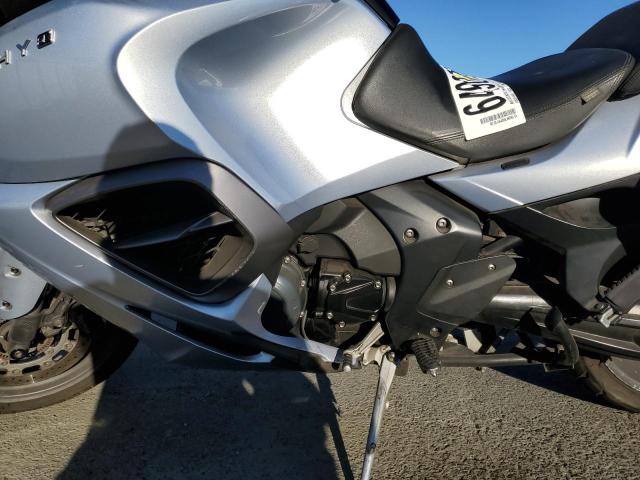 2013 TRIUMPH MOTORCYCLE TROPHY SE SMTH02XK1DJ572833