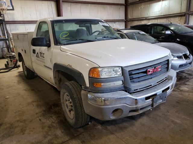 Salvage cars for sale from Copart Eldridge, IA: 2005 GMC Sierra C2500 Heavy Duty