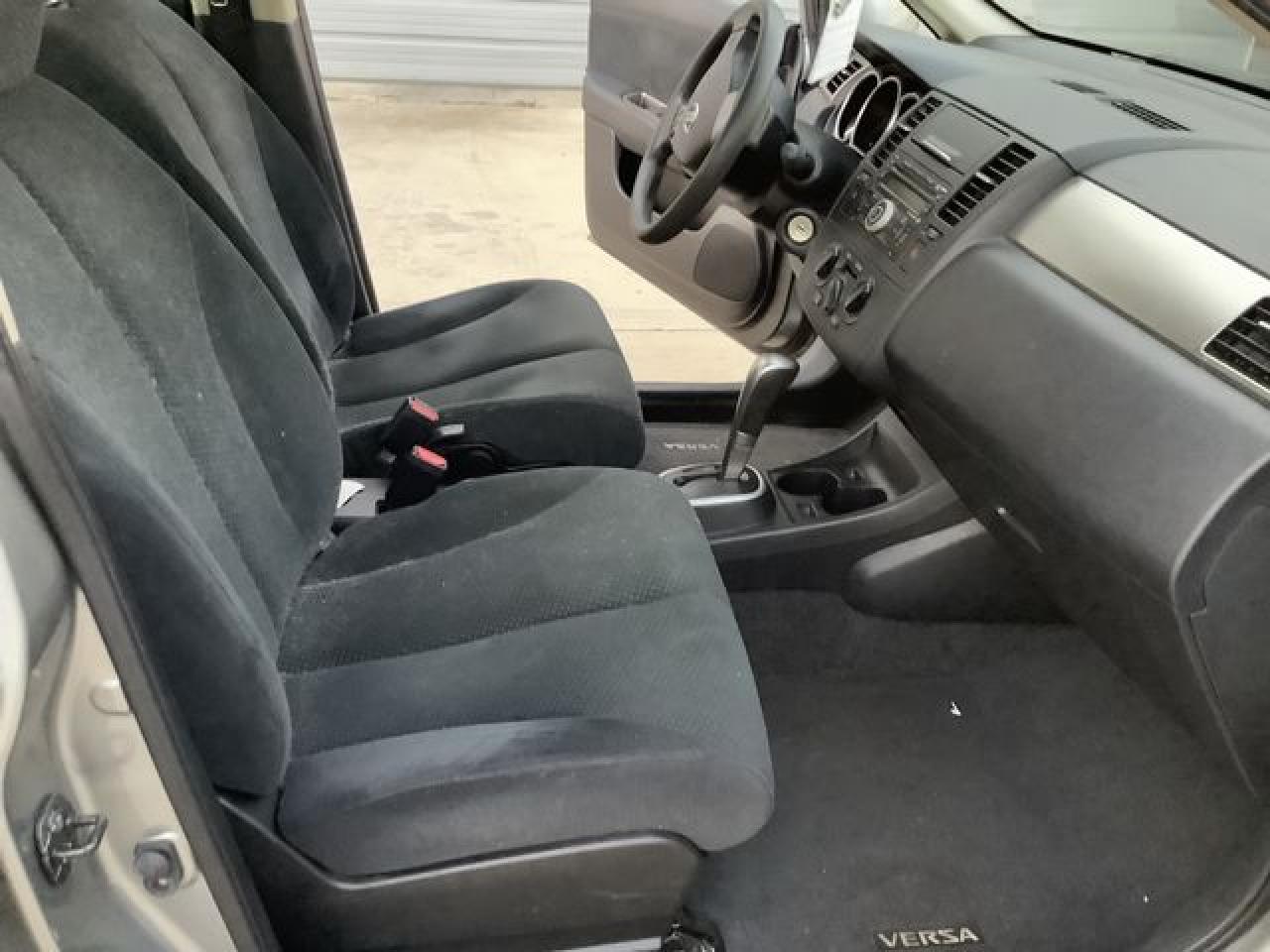 2011 Nissan Versa S VIN: 3N1BC1AP8BL404545 Lot: 66575532