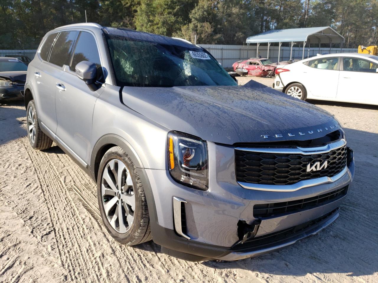 Kia Telluride Glacier White