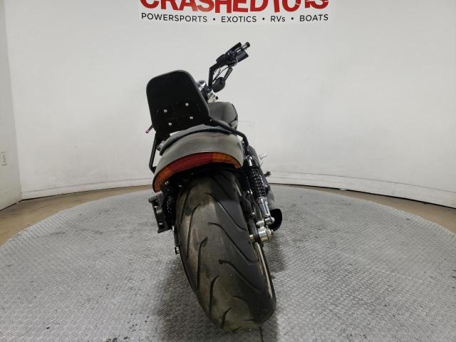 2011 HARLEY-DAVIDSON VRSCF 1HD1HPH15BC805754