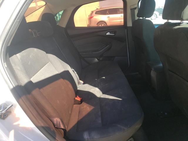 1FADP3F27GL398622 Ford FOCUS SE