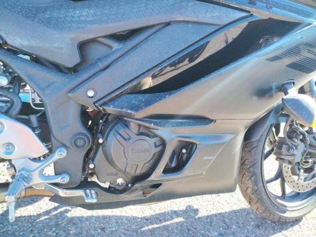 2021 YAMAHA YZFR3 A MH3RH18Y8MK007449