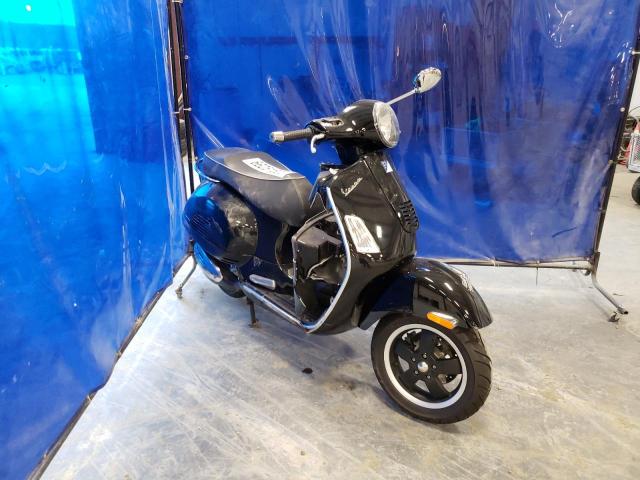 Salvage motorcycles for sale at Spartanburg, SC auction: 2010 Vespa GTS 300 SU