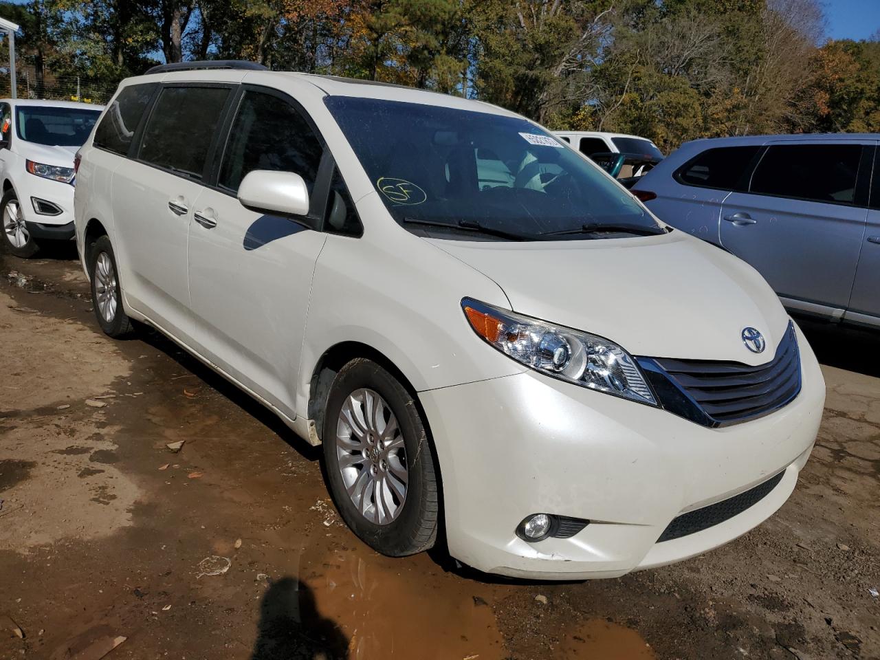 Toyota Sienna 2017