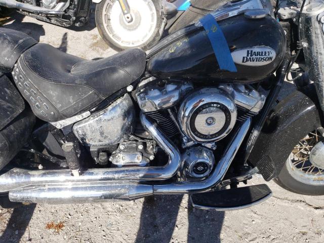2021 HARLEY-DAVIDSON FLHC 1HD1YAJ18MB016952