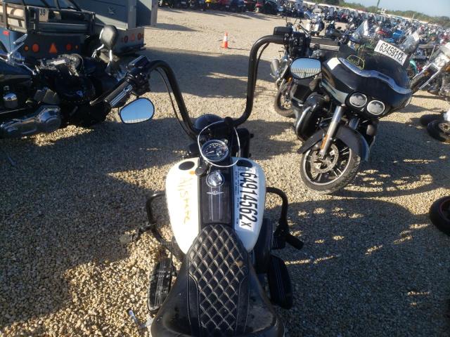 2019 HARLEY-DAVIDSON FLHRXS 1HD1KVP13KB614900