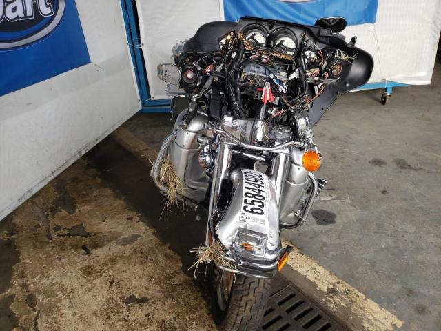 2003 HARLEY-DAVIDSON FLHTCUI AN 1HD1FCW473Y627653