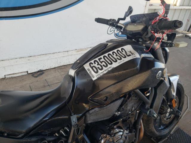2017 YAMAHA FZ07 JYARM06E4HA013057