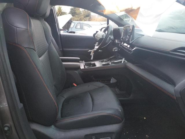 2022 TOYOTA SIENNA XSE 5TDDRKEC3NS094207