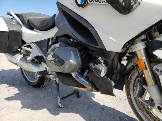 2021 BMW R 1250 RT WB10L0303M6D97158