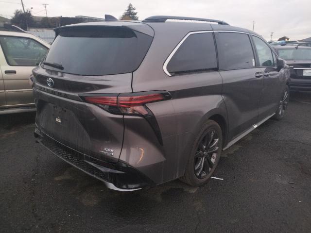 2022 TOYOTA SIENNA XSE 5TDDRKEC3NS094207