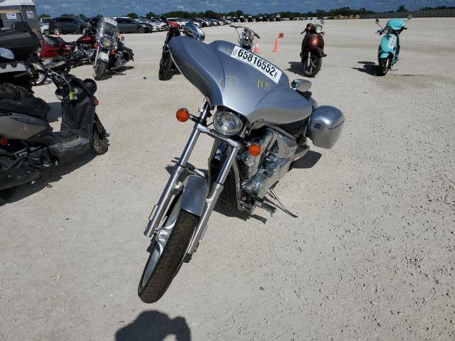 2010 HONDA VT1300 CX JH2SC610XAK004555