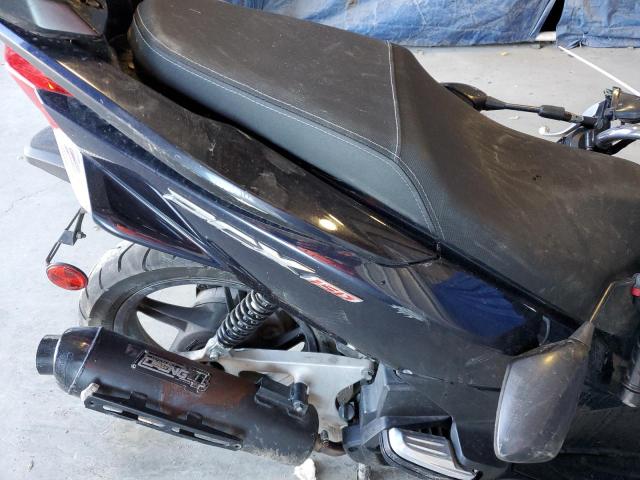 2018 HONDA PCX 150 RLHKF1800JY301436
